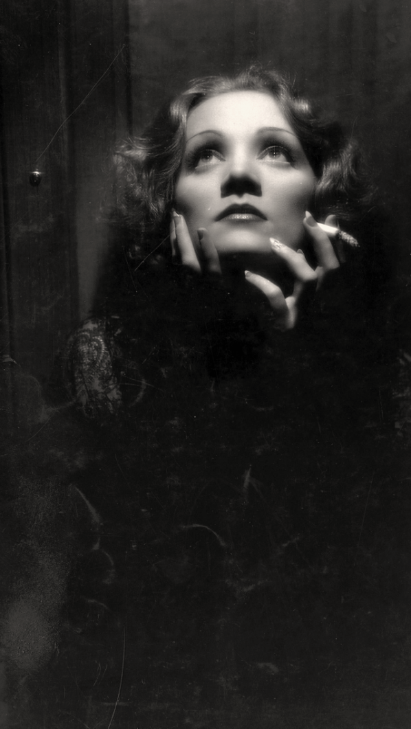 marlene_dietrich_in_shangh2ai_express_1932_by_don_english